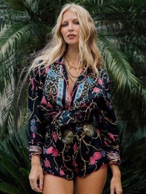 Chasing Unicorns 💖💙 All I Wanna Do Baroque Floral Silk Satin Blouse sz XS